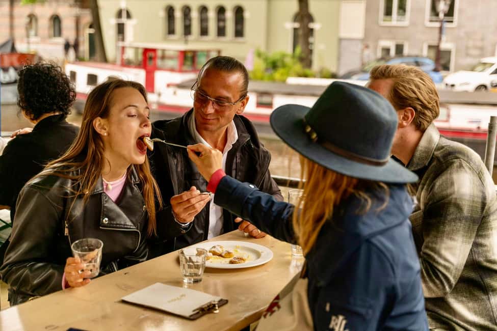 Amsterdam: 10 Tastings Guided Food Tour by UNESCO Canals - The guide makes the difference: small group, strong energy