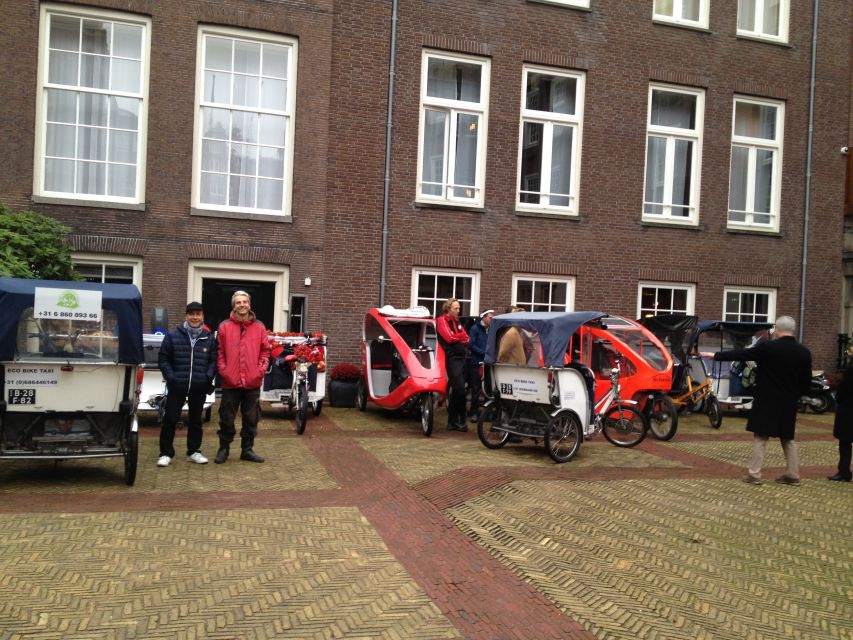 Amsterdam: 2-Hour Sightseeing Tour by Rickshaw - Why a bike-taxi rickshaw is a smart way to see Amsterdam in 2 hours