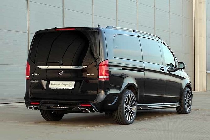 Amsterdam Airport Private Arrival Transfer by Luxury Van - The luxury van ride to Amsterdam: what the trip feels like