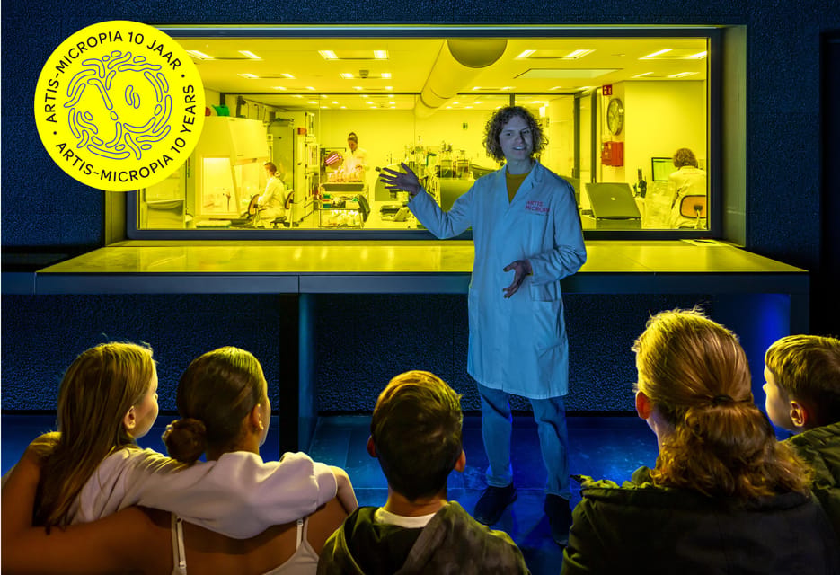 Amsterdam: Artis Royal Zoo & ARTIS-Micropia Combo Ticket - Planetarium included: a space break that doesn’t steal the day