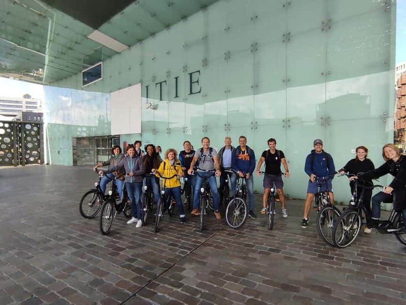 Amsterdam bike tour with a French-speaking guide local! - Should you book? My straight recommendation