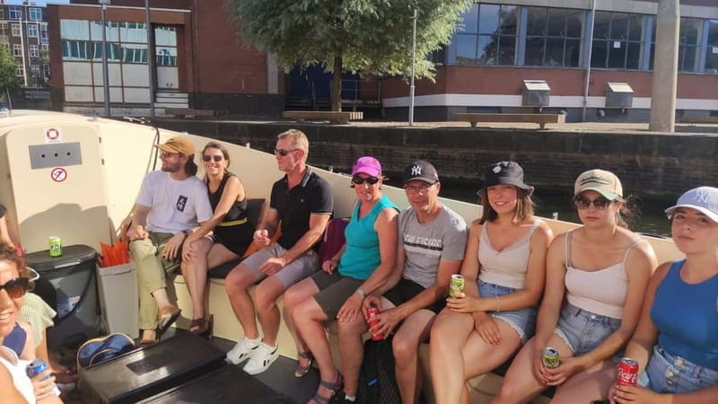 Amsterdam bike tour with a French-speaking guide local! - Price, group size, and the biggest practical trade-off