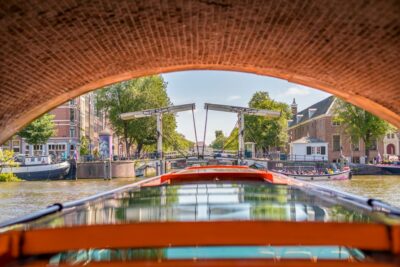 Amsterdam: Body Worlds Exhibition and Canal Cruise - Inside the museum: happiness, health, and real anatomy
