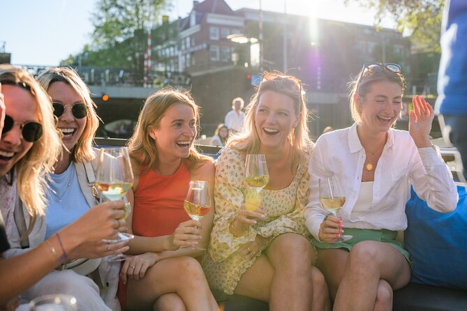 Amsterdam: Canal Booze Cruise with Unlimited Drinks Option - Amsterdam Light Festival: the best kind of short stop