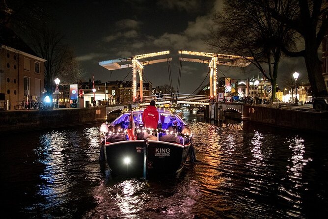 Amsterdam Canal Cruise With Live Guide and Unlimited Drinks - Unlimited Drinks: Why the Hour Feels So Relaxed