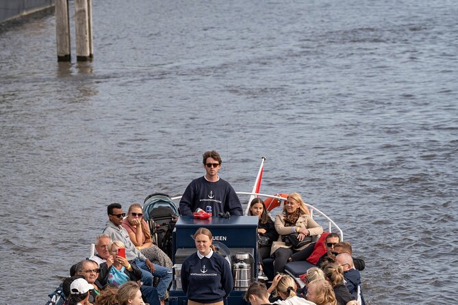 Amsterdam Canal Cruise with Live guide & Two drinks - Central St. - What the Route Includes: Old City Centre, Small Canals, and Major Landmarks
