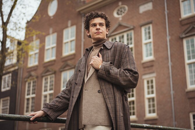 Amsterdam Canal, Tulip, Windmill Photoshoot | Custom Request - Posing guidance that actually helps (not just a camera stare)
