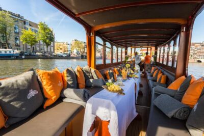 Amsterdam: Classic Boat Cruise with Optional Cheese & Wine - The Crew Makes the Difference: Hosts, Skippers, and Real Conversation