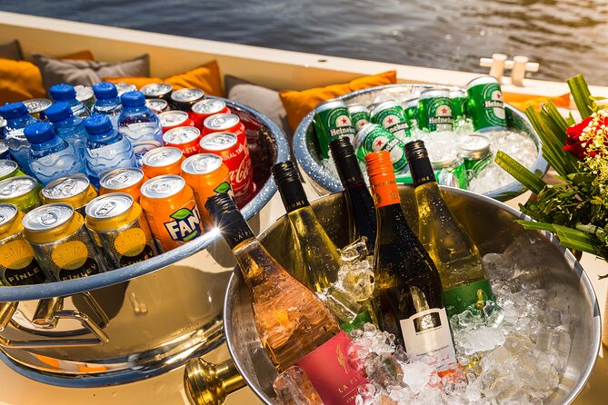 Amsterdam Classic Saloon Boat Canal Cruise with Live Guide - Timing, ticket style, and how to plan your seat