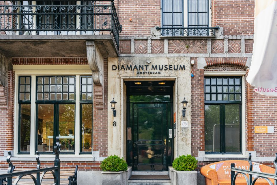 Amsterdam: Diamond Museum Entrance Ticket - Where You Go: Meeting Point at Paulus Potterstraat 8