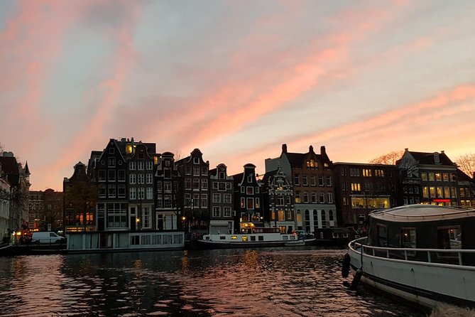 Amsterdam Evening Cosy & Small Cruise & Drinks and Bites - Sunset - Who This Sunset Cruise Suits Best (and Who Might Want Something Else)