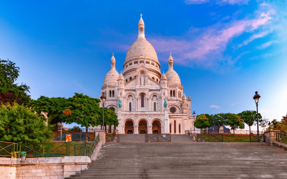 Amsterdam: Full-Day Trip to Paris - Amsterdam to Paris by luxury coach: what you’re really buying