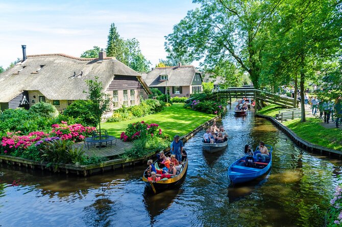 Amsterdam: Giethoorn Tour Scenic Cruise, Cheese & Free Time - Getting to the meeting point: Overhoeksplein and This is Holland