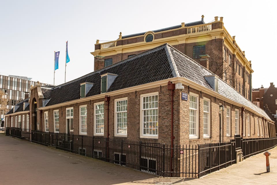 Amsterdam: Guided Anne Frank Small-Group Walking Tour - Price and value at $30 for two hours
