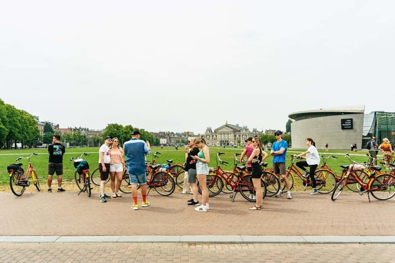 Amsterdam: Guided Bike Tour City Centre in EN/DE/FR/ES - Meet at AmsterBike and get set up correctly