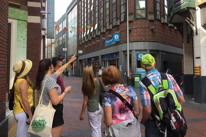 Amsterdam Highlights Walking Tour: Small Group Experience - A 2.5-hour loop that hits the essentials: Dam Square and the city’s power center