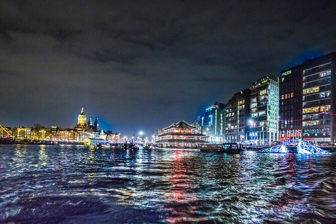 Amsterdam Light Festival: Canal Cruise + Snack & Unlimited Drinks - The covered-boat setup: why some sights can feel blocked