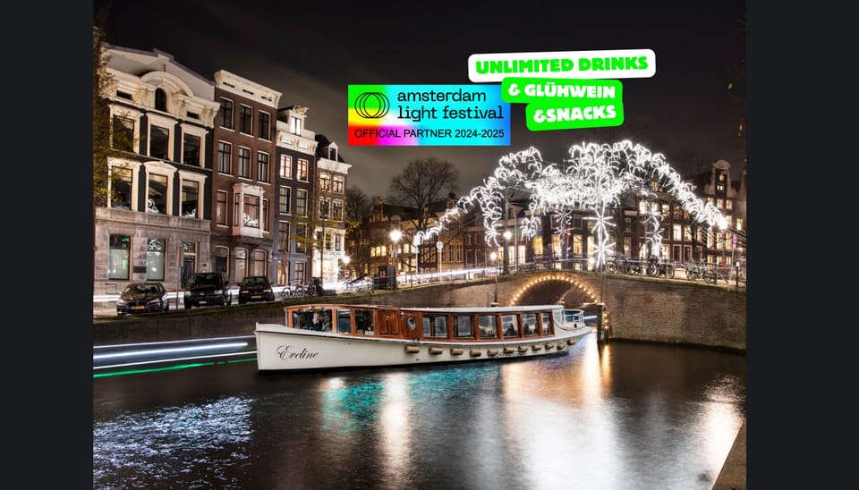 Amsterdam: Light Festival Heated Cruise w/ Drinks & Snacks - Getting on at Prins Hendrikkade: the orange-crew meeting point
