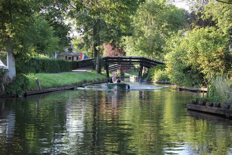Amsterdam: Live GuideD Giethoorn Boat Tour & Cheese Platter - Price and Value: What You’re Really Paying For at $76