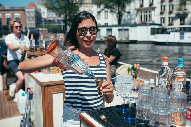 Amsterdam: Luxury Boat Cruise Unlimited Cocktails, Beers & Wines - Who this cruise fits best (and who should skip it)