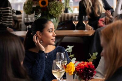 Amsterdam: Luxury Saloon Boat Cruise with Cocktails & Waffle - How the cruise timing works (and why that matters in Amsterdam)