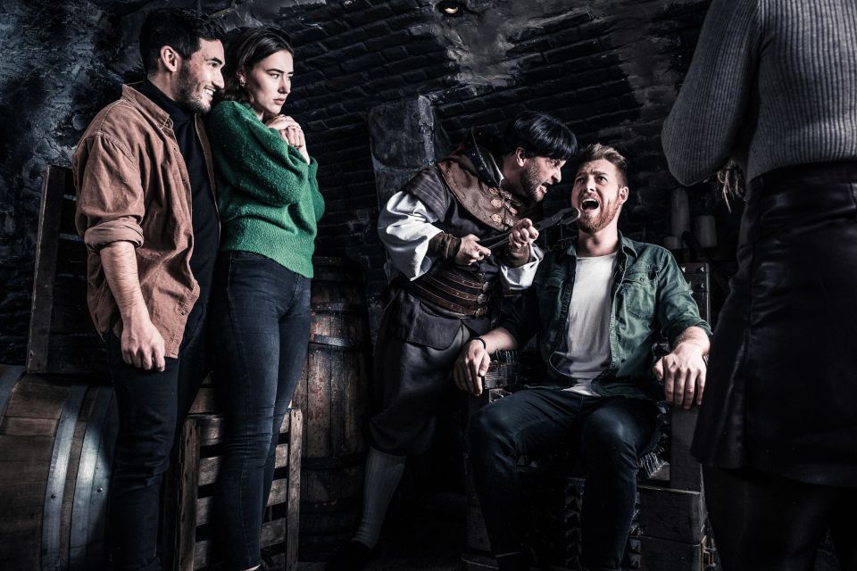 Amsterdam: Madame Tussauds & Amsterdam Dungeon Combo Ticket - Quick details that affect your day
