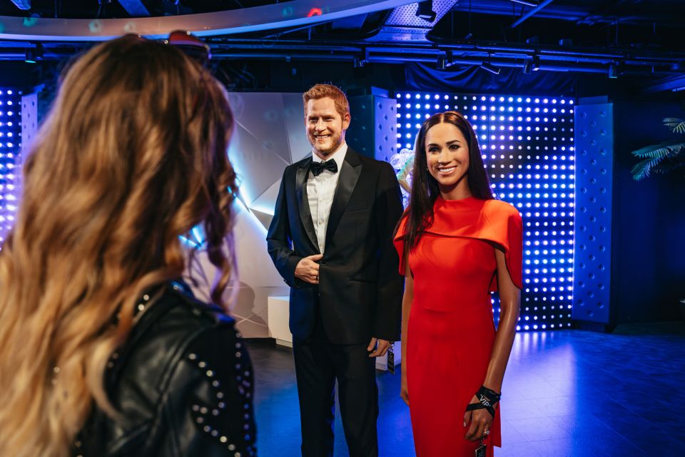 Amsterdam: Madame Tussauds Ticket - TV Studio Practice: Autocue Hosting Like a Pro