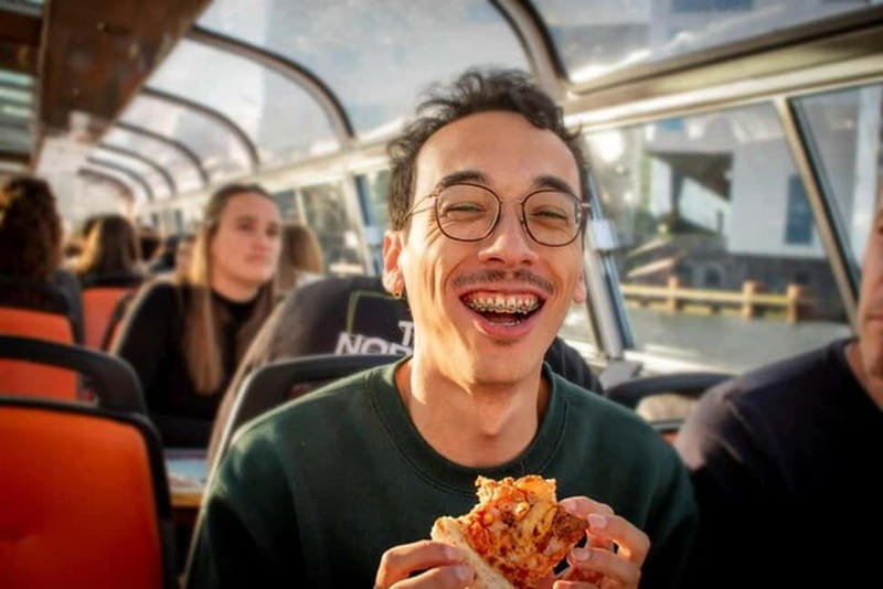 Amsterdam: Pizza Cruise with New York Pizza & Drinks - Pizza and Canals: How the 75-Minute Cruise Really Flows