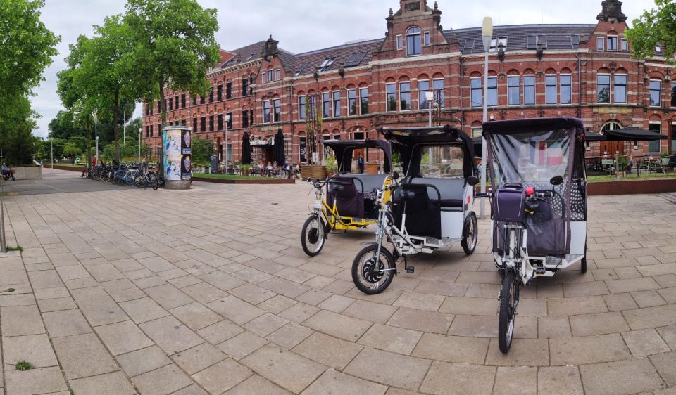 Amsterdam: Private Guided City Tour by Pedicab - Why Amsterdam Works So Well by Pedicab