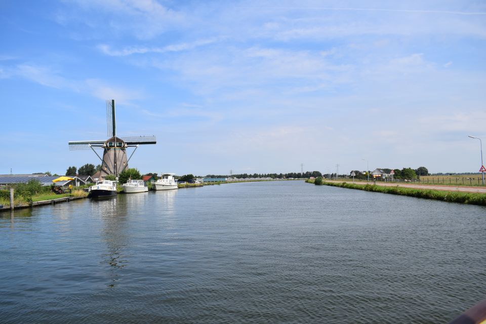 Amsterdam: Tour to Keukenhof Gardens with Windmill Cruise - Timing and your return to Amsterdam: buses every 30 minutes