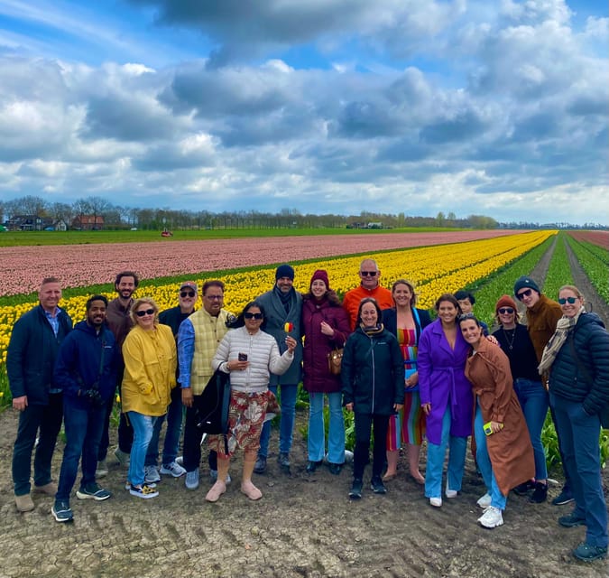 Amsterdam: Tulip Fields Day Tour with Lunch & Windmill - The drive north: Middenbeemster, viewpoints, and built-in photo time