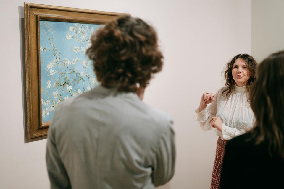 Amsterdam: Van Gogh Museum Entry Ticket and Guided Tour - The 1.5-hour format: how the guide keeps the story on track