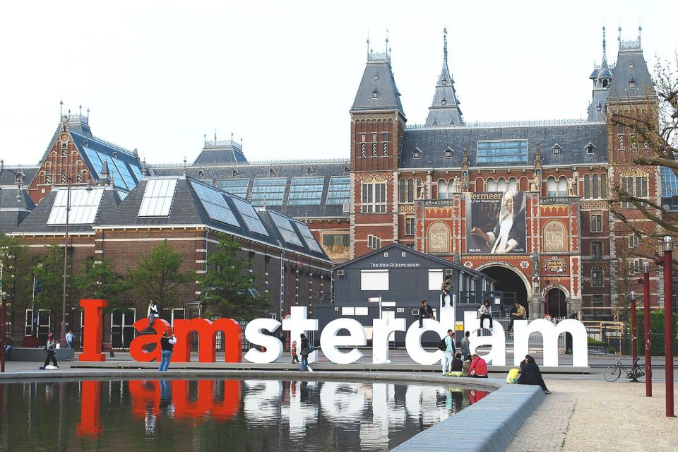 Amsterdam: Van Gogh Museum Masterpieces Tour up to 8 guests - Group size and pace: easy questions, no big-group chaos