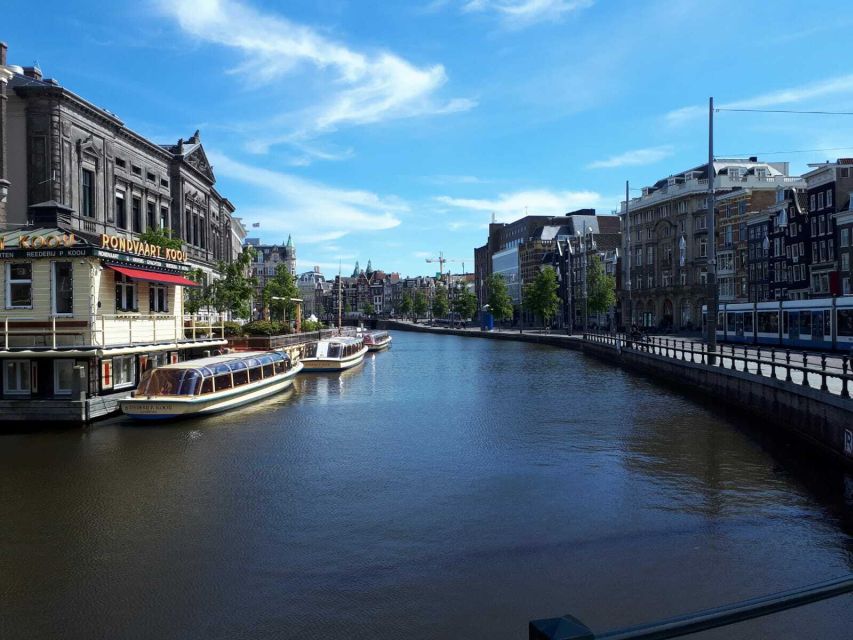 Amsterdam Walking Tour and Canal Cruise - Jordaan lanes: a neighborhood that rewards slow walking