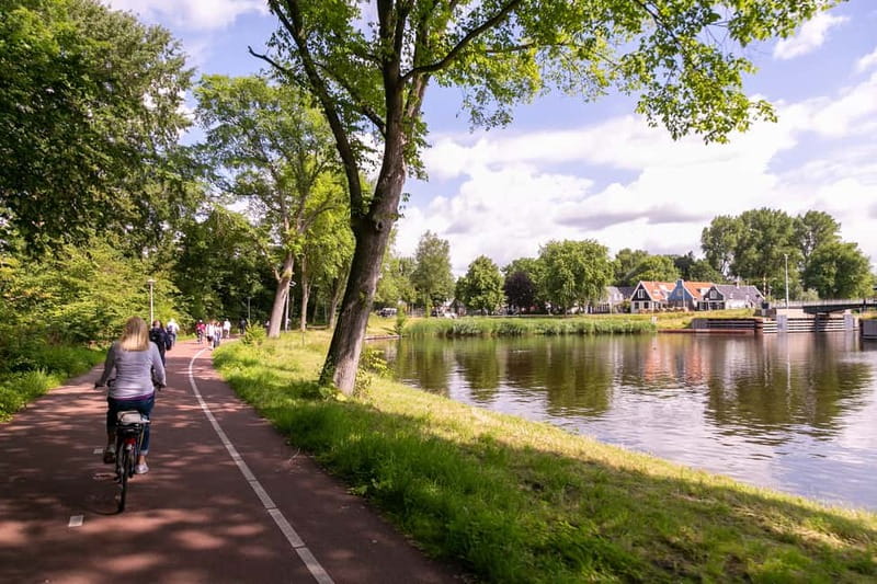 Amsterdam: Windmill, Cheese, and Countryside E-Bike Tour - Guided vs Self-Guided: Choosing the Right Style