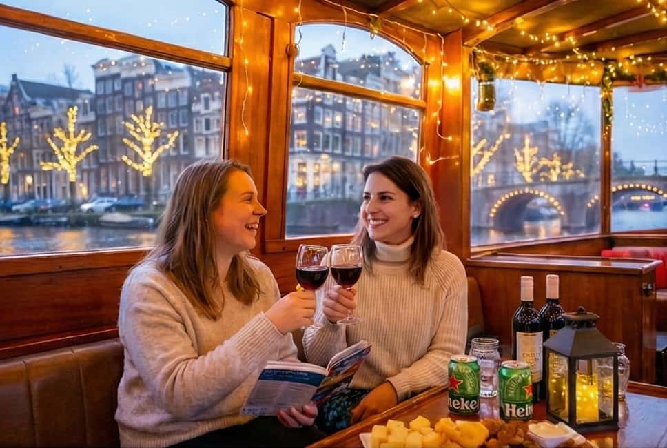Amsterdam:1.5-Hour Canal Cruise local Guide, Drinks & Snacks - Why This 1.5-Hour Canal Cruise Works So Well in Amsterdam