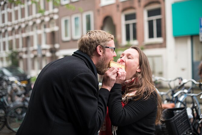 Amsterdam's Market Street Food Tour with Streat Bites - Amsterdam’s Pijp: A street-food tour that actually teaches you how to eat