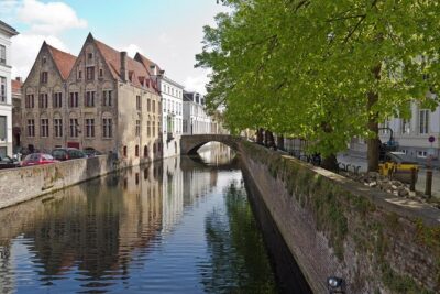 Bruges Day Trip from Amsterdam - Guided Old Town circuit: what you see at each stop