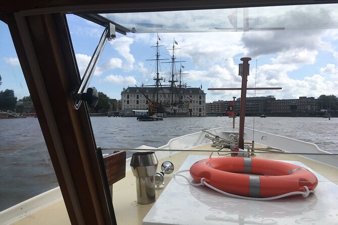 Cruise Amsterdam like a Local — Small Group 12 pax - Meeting Captain Dave Amsterdam at Prinsengracht 397 (no office, just the boat)