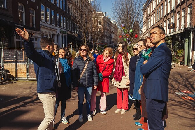 Eating Amsterdam: Albert Cuyp Market & The Pijp Food Tour - Simon Meijssen Bakery Stop: The Royal Warrant and the Saucijzenbroodje
