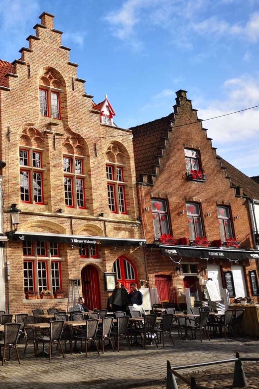 From Amsterdam: Bruges Day Trip in English with Boat Option - Lake of Love (Minnewater) and Begijnhof: history with breathing room