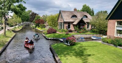 From Amsterdam: Giethoorn Small Group Tour with Boat Ride - The Canal Boat Ride: Thatched Homes, Tiny Islands, and a Smoother Day