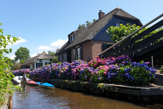 Giethoorn, Zaandam & Zaanse Schans Day Tour w/ Small Boat Ride - The long day trade-off: timing, distance, and crowd energy
