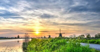 Leiden: Windmill and Countryside Cruise near Keukenhof - Where You Start: Warmond and the Rederij van Hulst Meeting Point