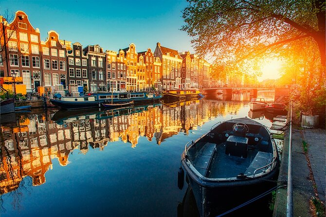 Panoramic Private City Tour in Amsterdam - Guides make it: Alex, Laura, Facundo, Enrique, Miguel and more