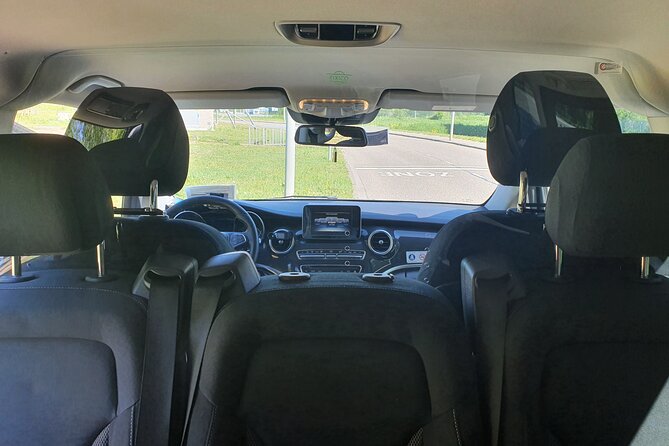 Private Airport Transfer to or from Schiphol Airport - Value check: is $86.11 per group a smart deal