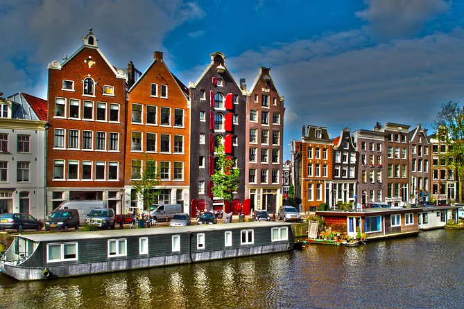 Private transfers from or to Schiphol (AMS) airport Amsterdam - Finding your way at Schiphol: main hall meeting point and pickup address