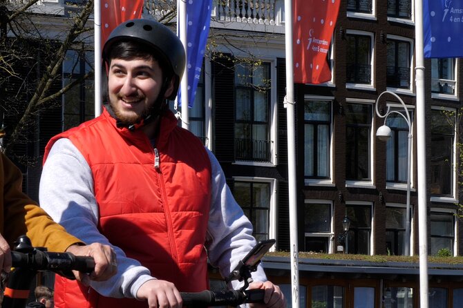 Segway City Tours Amsterdam - Meeting at Bilderdijkpark 12A: shoes, weight, and the start line