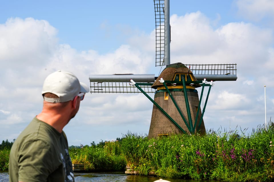 Warmond: Windmill Cruise and Keukenhof Entry Ticket - How the Included Audio Guide Works on the Water