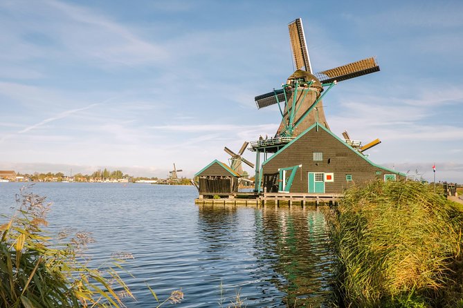 Windmill Tour from Amsterdam, Including Volendam & Marken - The role of guides and drivers (what makes or breaks the day)